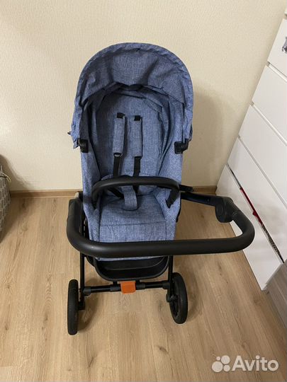 Прогулочная коляска stokke beat