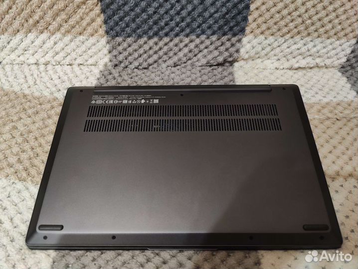 Lenovo IdeaPad 5 14ALC05