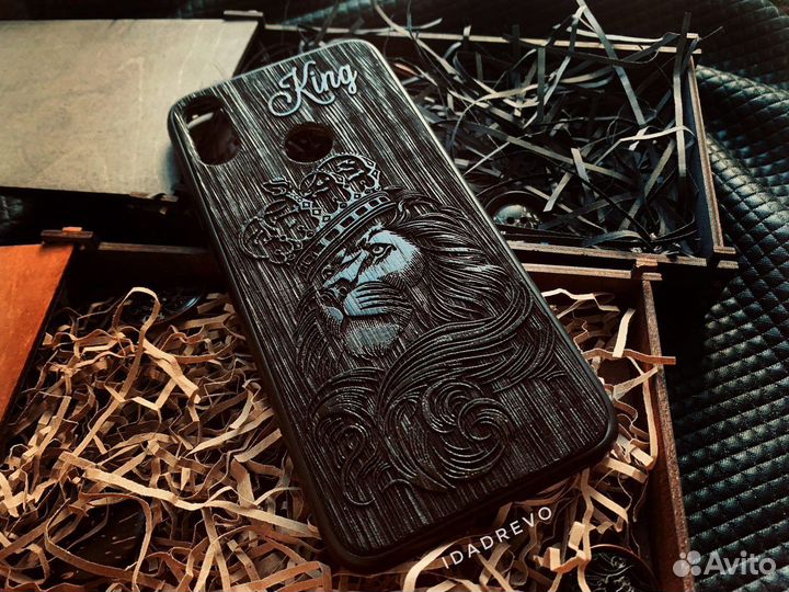 Чехлы из натурального дерева под заказ