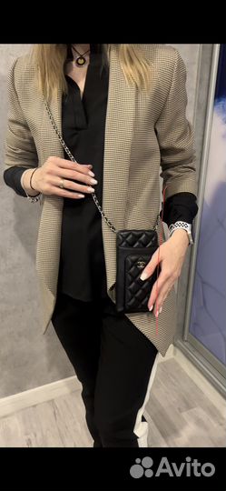 Сумочка Chanel на доставке