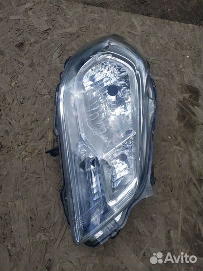 Suzuki SX4 с 2013 фара передняя правая