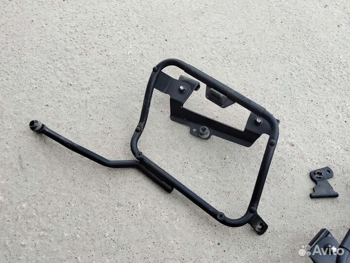 Крепление для боковых кофр Хонда1200кросстурер
