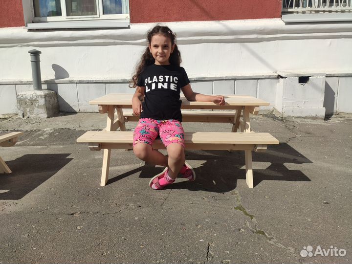 Стол с лавками детский