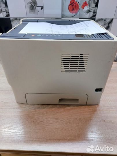 Принтер HP LaserJet p2015n