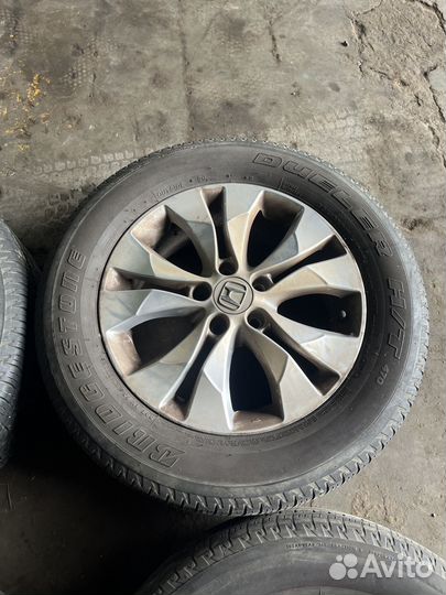 Комплект летних колес 225/65R17 5/114.3