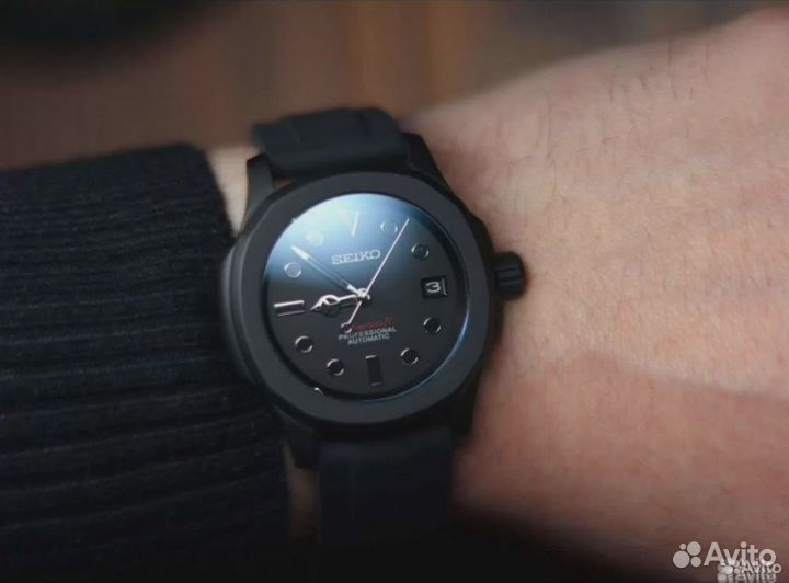 Часы Seiko Phantom