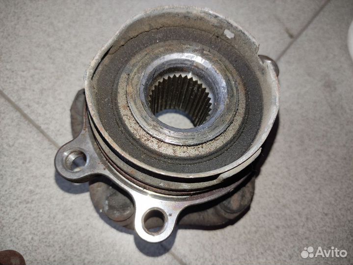 Ступица передняя в сборе Nissan 40202-3JK0B