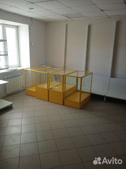 Прилавки, витрины, сетки, стеллажи