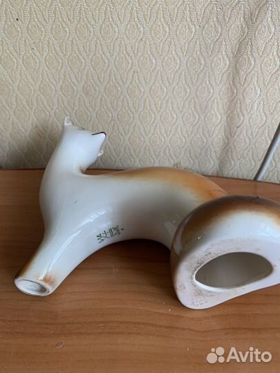 Статуэтка лиса