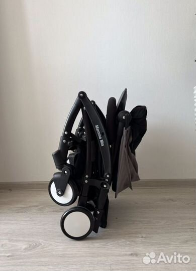 Коляска прогулочная