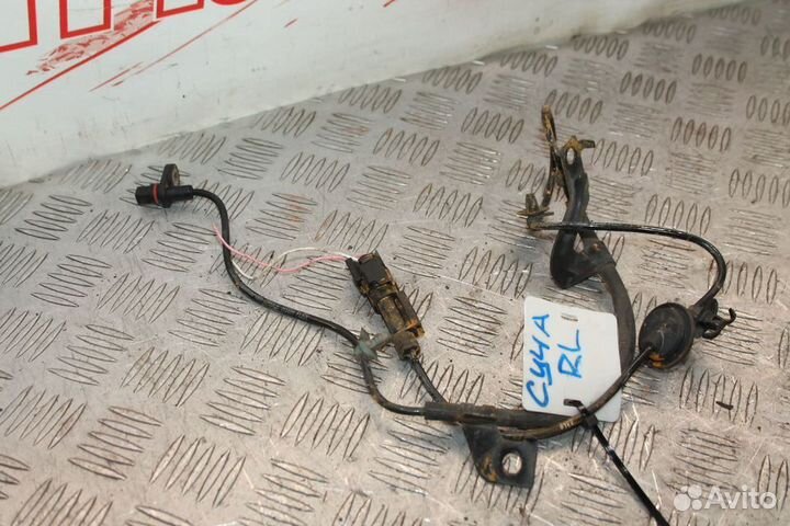 Датчик ABS задний левый Mitsubishi Lancer 10 X