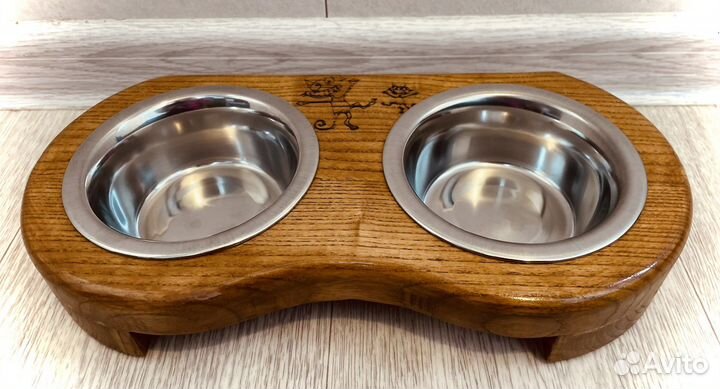 Кормушка для домашних животных: кошек и собак