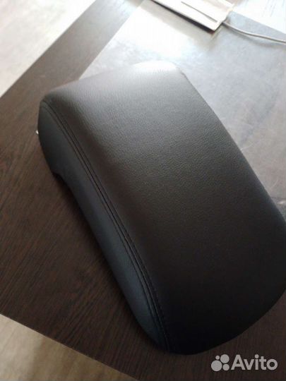 Подлокотник на Ланцер 10 экокожа