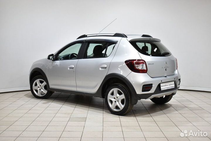 Renault Sandero Stepway 1.6 AT, 2018, 74 723 км