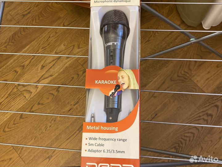 Проводной микрофон для караоке новые 2 штуки