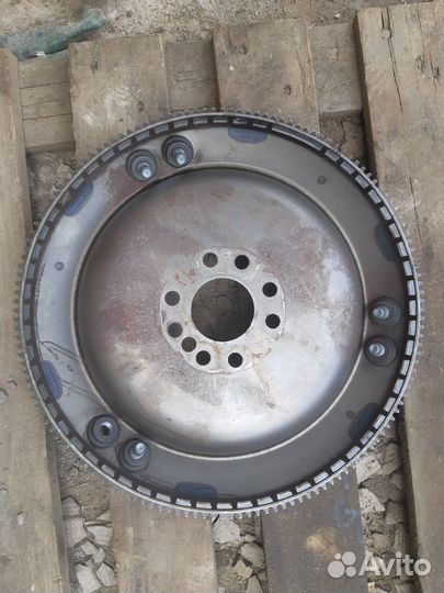 Маховик Mercedes-Benz ML350 (W164)