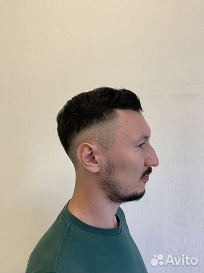 Модель на стрижку