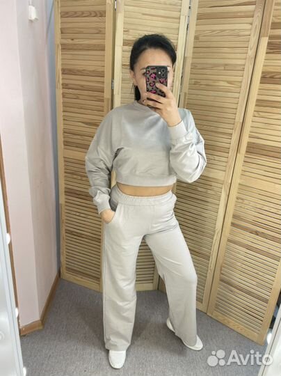 Спортивный костюм