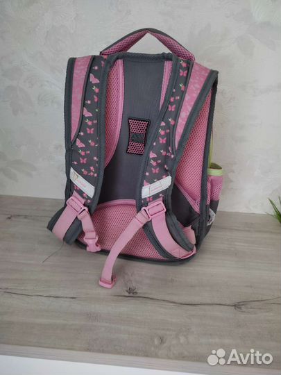 Рюкзак школьный ортопедический для девочки