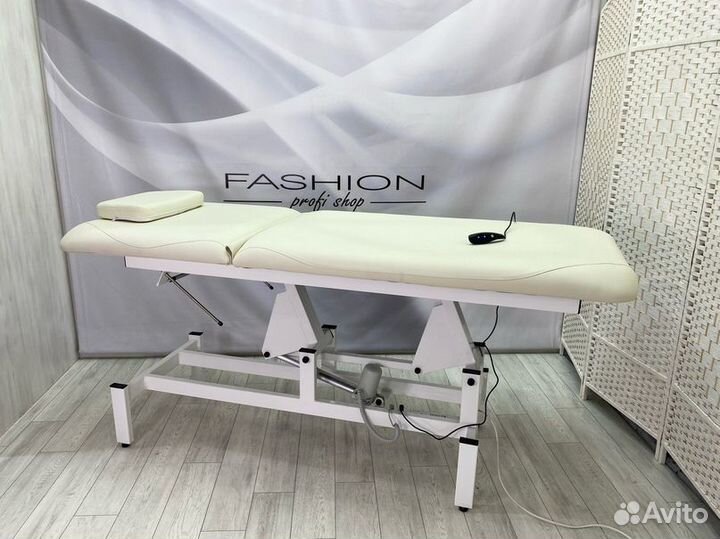 Кушетка косметологическая на электромоторе