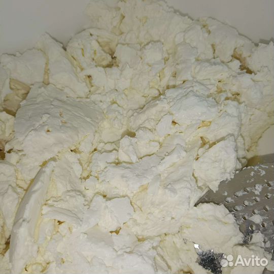 Козье и коровье молоко