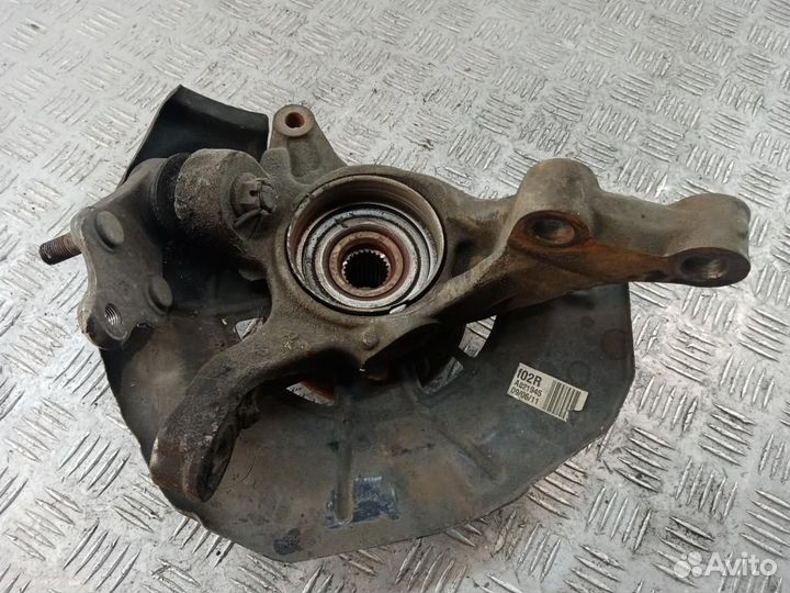 Кулак поворотный передний правый Toyota Camry XV40