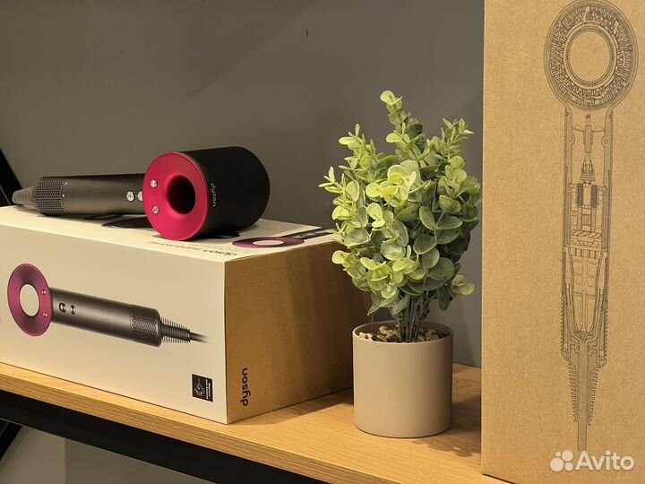 Фен Dyson Supersonic