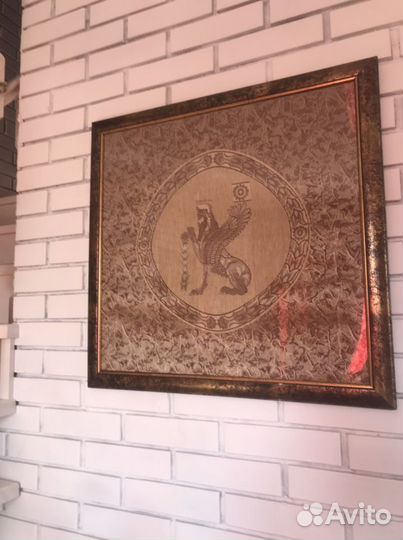 Картины в раме под стеклом