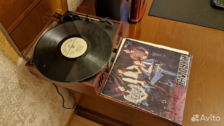 Виниловый проигрыватель ion trio lp