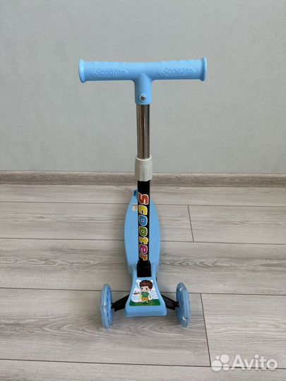 Самокат для малыша