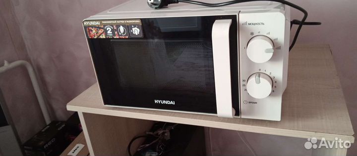 Микроволновка hyundai