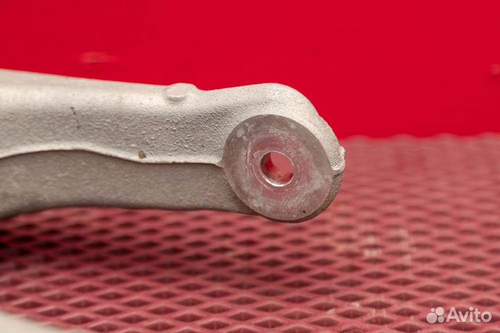 Рычаг подвески нижний задний правый Audi A6 C7