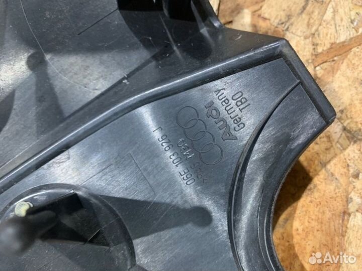 Крышка двигателя Audi A6 C6 универсал 3.0 CAJ