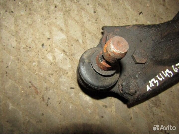 Рычаг передний правый Aveo (T300) 2011