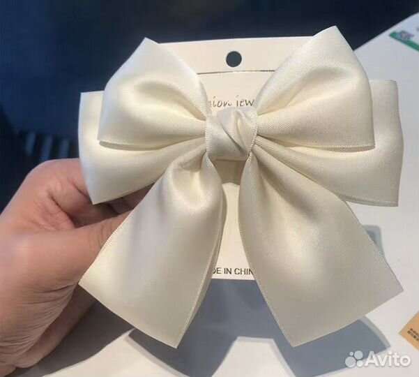 Заколка бант