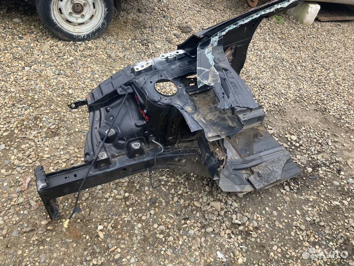 Передняя правая четверть Хендай Элантра 5 MD,Авант