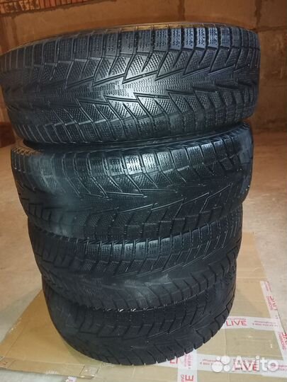 Hankook Winter I'Cept IZ2 205/65 R16 99T