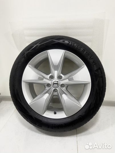 Новые Volvo XC40, V90 CC, Continental 235/55 R18