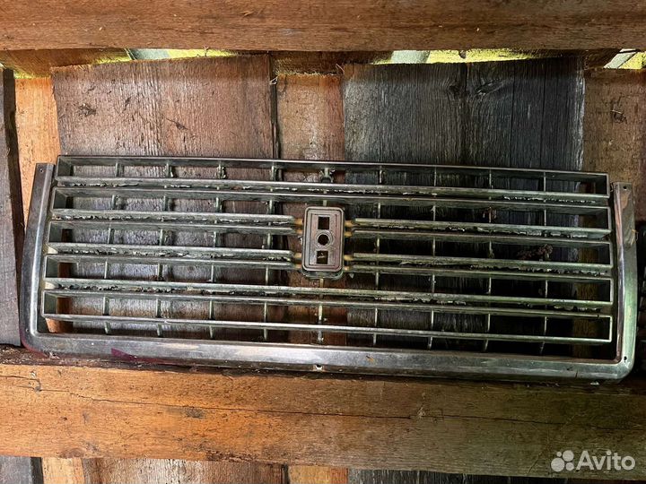 Решетка радиатора