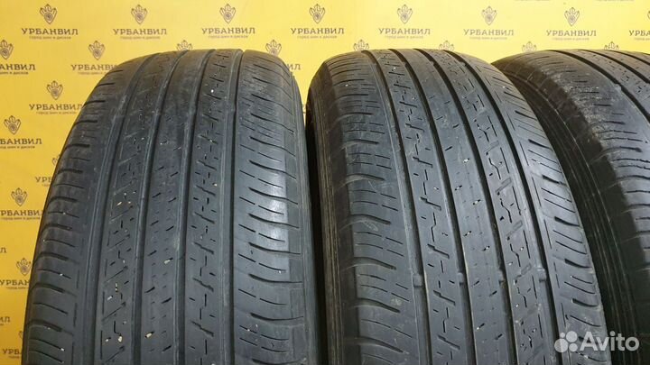 Dunlop Grandtrek ST30 225/65 R17 102H