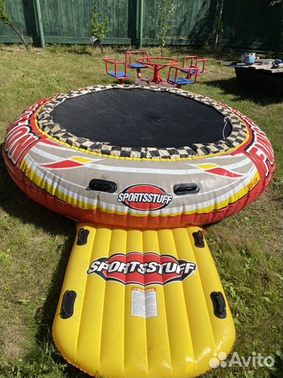 Надувной водный батут