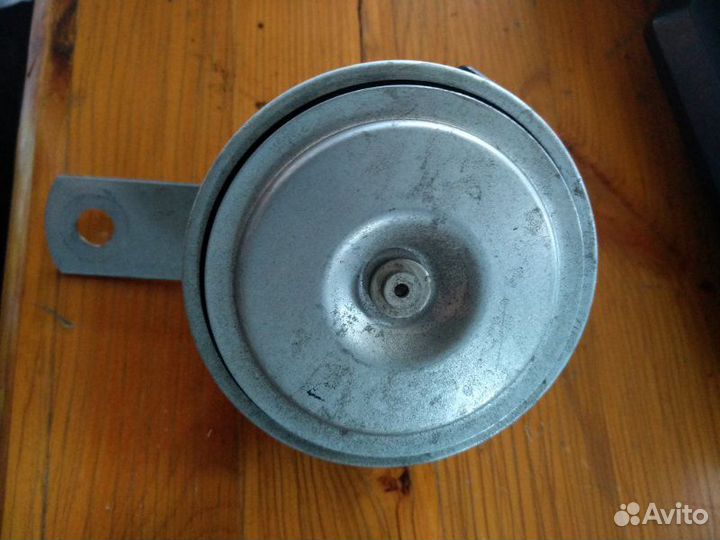 Сигнал клаксон LADA Vesta седан VAZ-21129 94-106