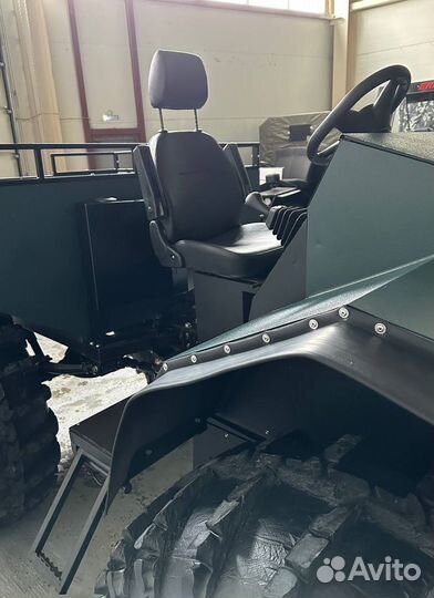 Вездеход переломка Grizzly (Снегоболотоход)