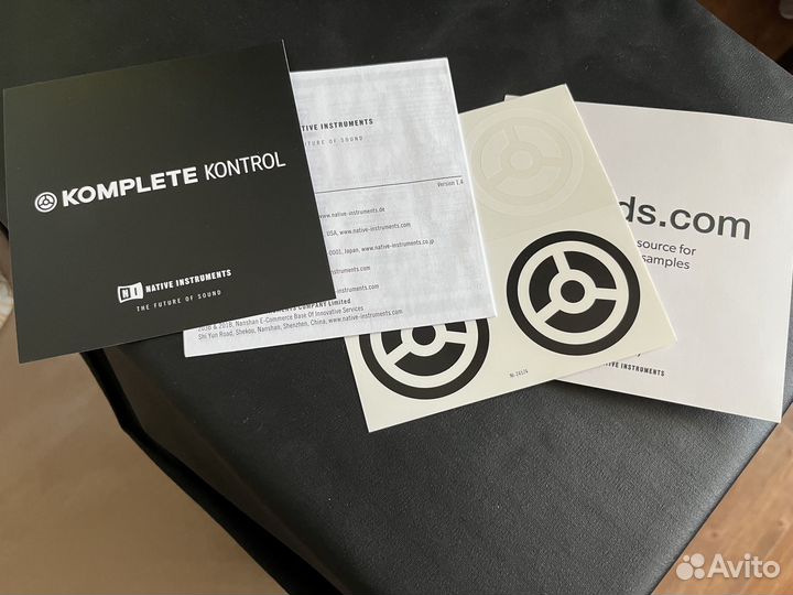 Native Instruments Komplete Kontrol S49 MK2