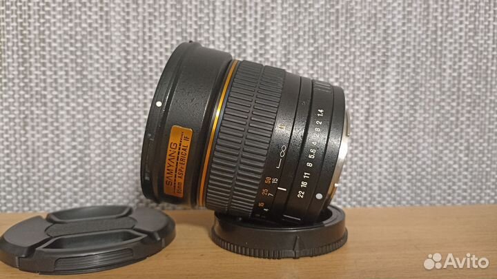 Samyang MF 85mm f/1.4 Sony A