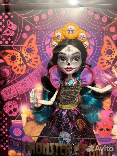 Monster High Skelita Calaveras Dia DE Muertos