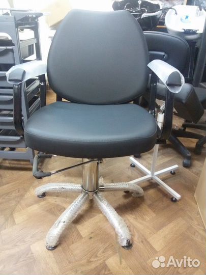 Кресло парикмахерское Соло