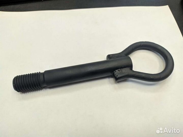 Буксировочный крюк Рено Логан 1