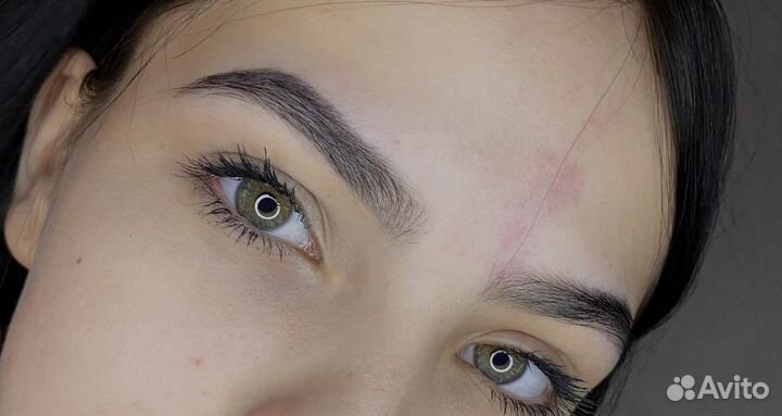 Мастер бровист