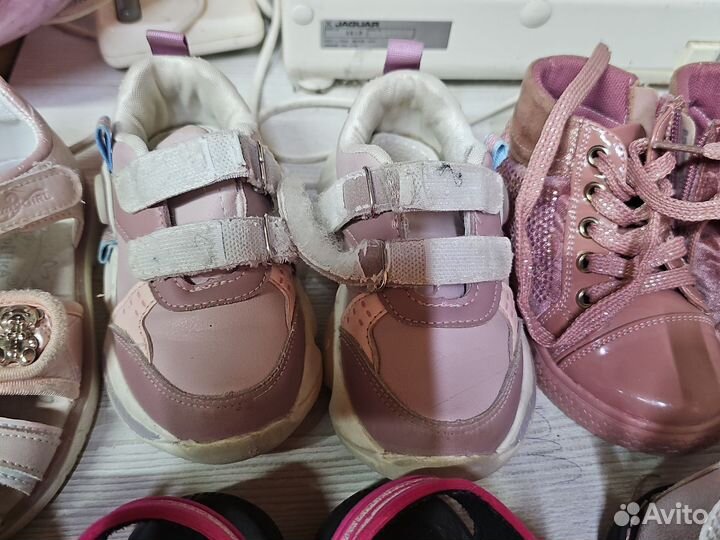 Продам детскую обувь для девочки